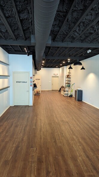 More Photos Of 114 N Main St, Goodlettsville Storefront Retail Office For Sale