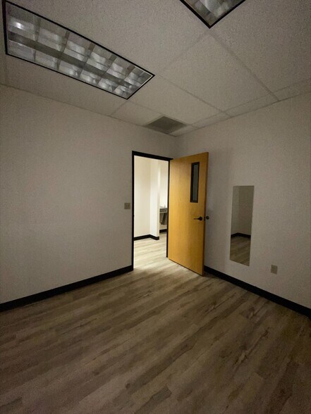 More Photos Of 3600 Sisk Rd, Modesto Coworking Space