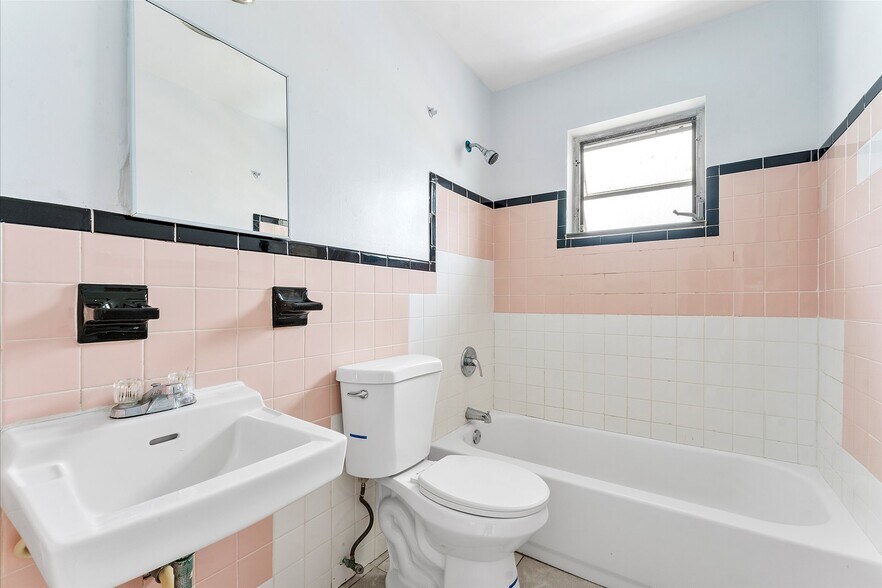 More Photos Of , West Palm Beach Multifamily For Sale