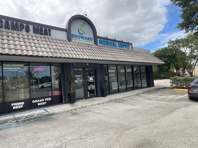 More Photos Of 29 N Federal Hwy, Hallandale Beach Freestanding For Lease