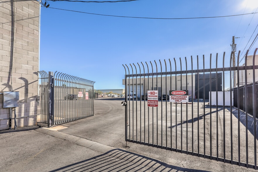 More Photos Of 4333 W Tropicana Ave, Las Vegas Service For Sale