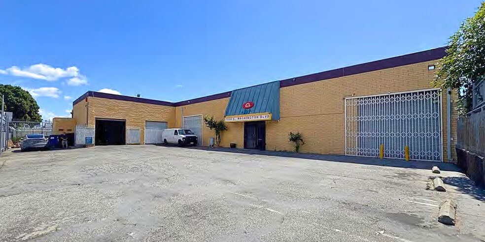 Primary Photo Of 1324-1330 E Washington Blvd, Los Angeles Service For Lease