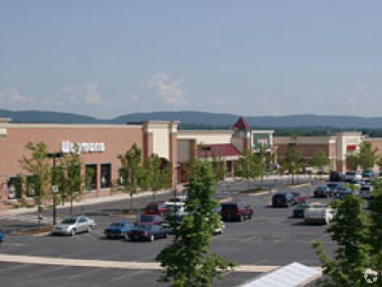 More Photos Of 12-345 Colonnade Way, State College Unknown For Lease