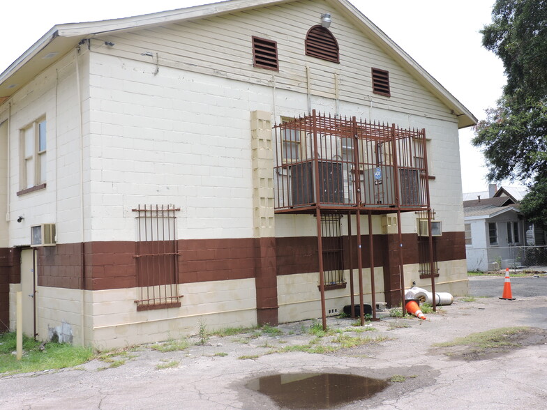 More Photos Of 1426 Kings Rd, Jacksonville Specialty For Sale