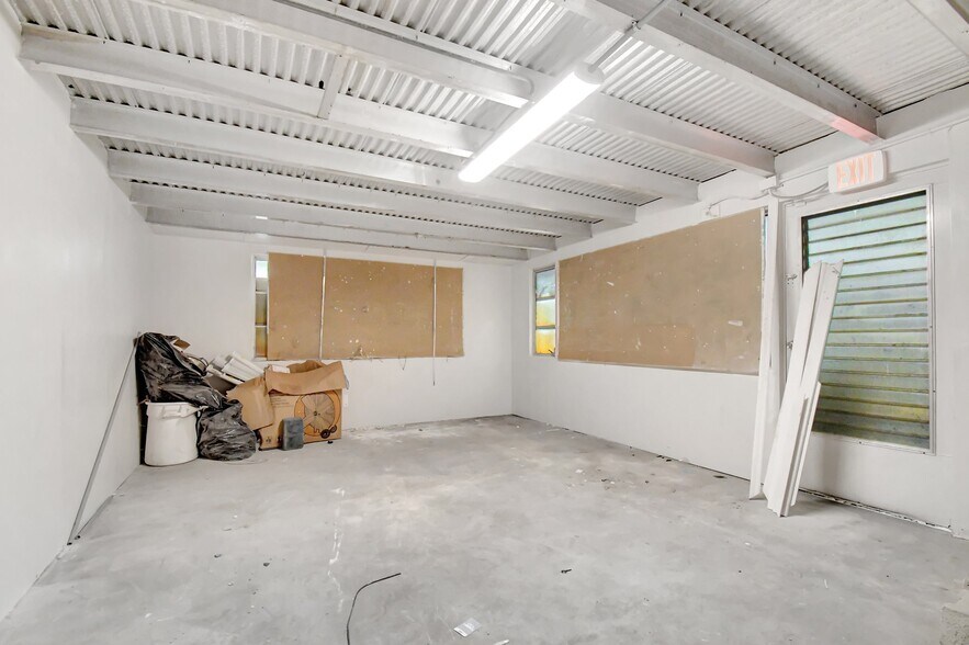 More Photos Of 2160 NW 24th St, Fort Lauderdale Land For Sale