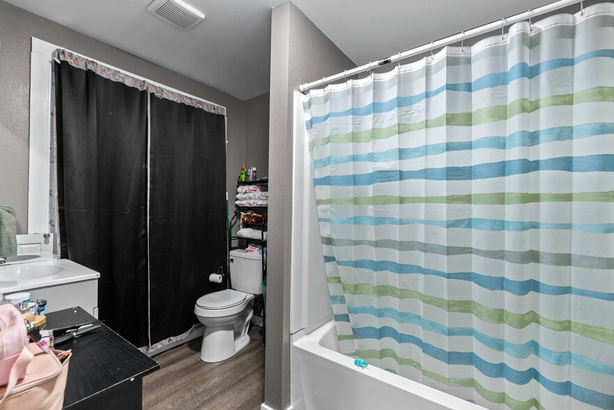 More Photos Of 600 Douglas St, Wenatchee Apartments For Sale