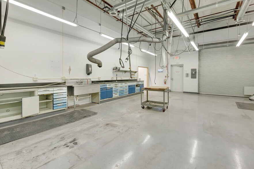 More Photos Of 3720 Amnicola Hwy, Chattanooga Unknown For Lease