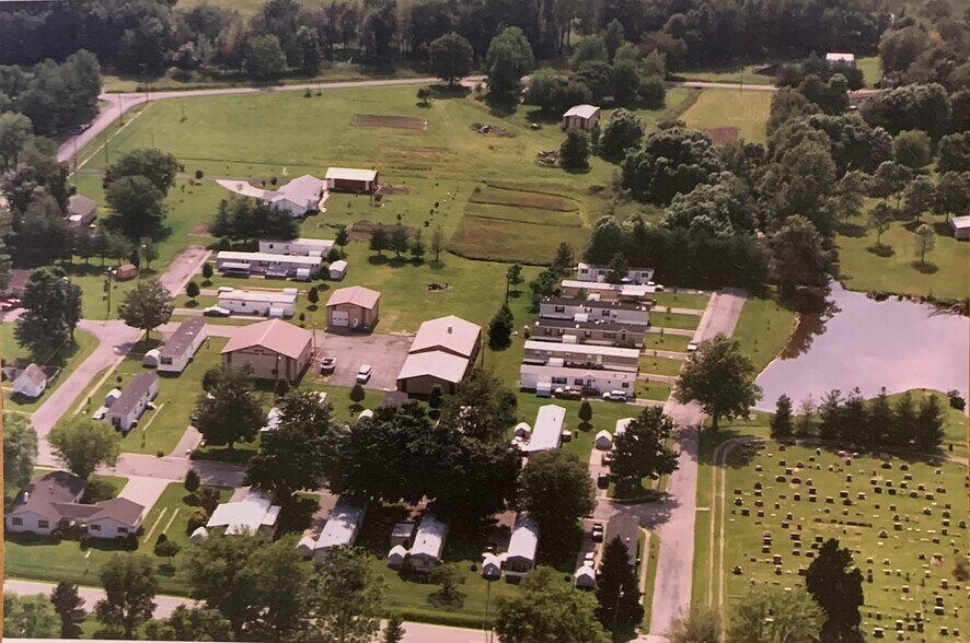 Primary Photo Of 321 N All Seasons Rd, Geff Manufactured Housing Mobile Home Park For Sale