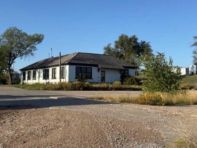 More Photos Of 4629 N Overland Trl, Laporte Unknown For Lease