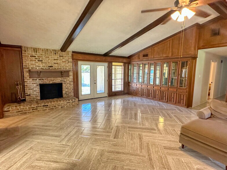 More Photos Of 13767 FM 2432 Rd, Willis Land For Sale