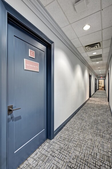 More Photos Of 153 E Main St, Mount Kisco Storefront Retail Office For Lease