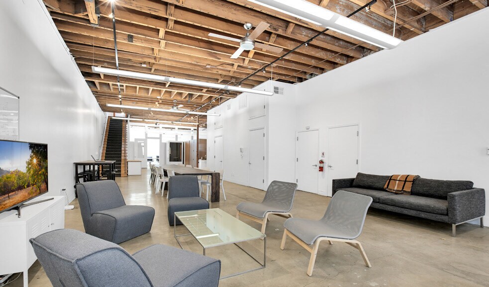 More Photos Of 743 Clementina St, San Francisco Office For Lease