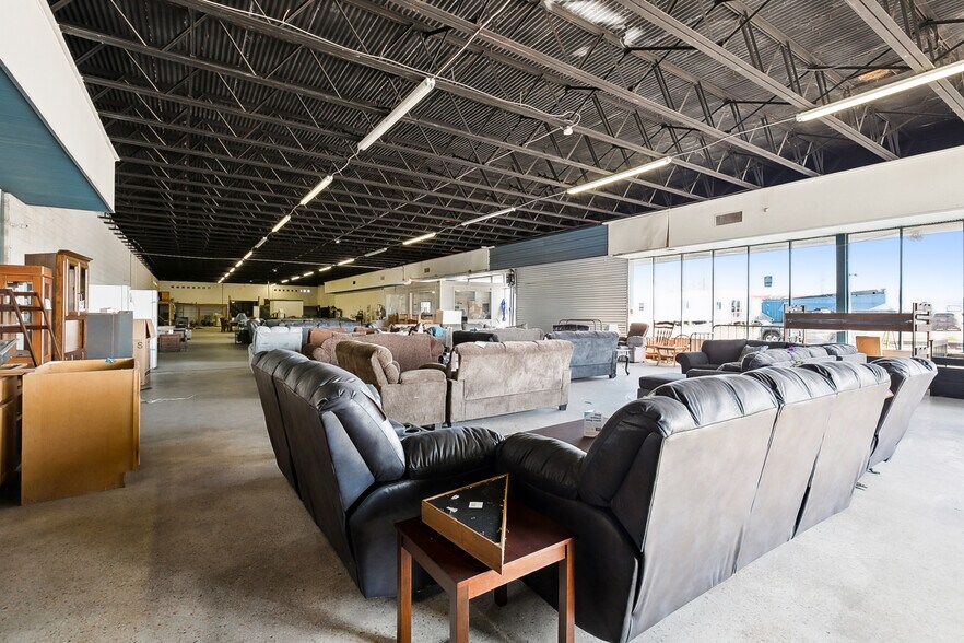 More Photos Of 7777 Saint Bernard Hwy, Arabi General Retail For Sale