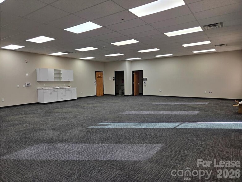 More Photos Of 135 Joshua Ct, Lincolnton Warehouse For Lease