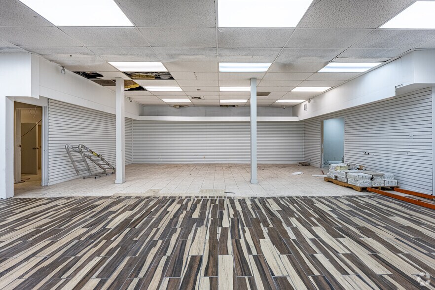 More Photos Of 750 Long Beach Blvd, Long Beach Storefront For Lease