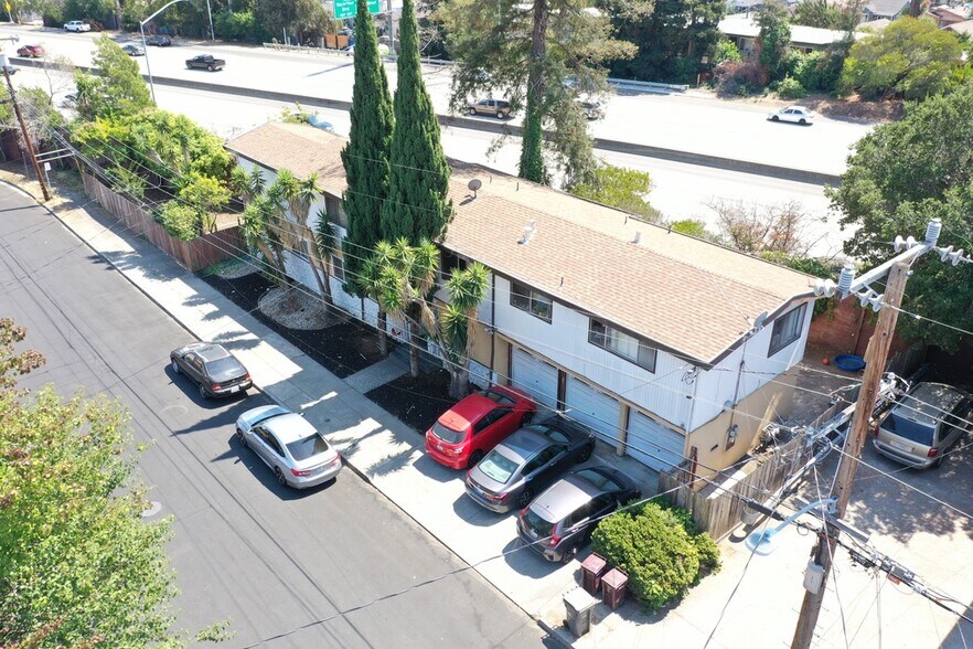 More Photos Of 4021 Quigley St, Oakland Apartments For Sale