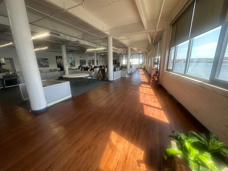 More Photos Of 59 E 1st St, Bayonne Warehouse For Sale