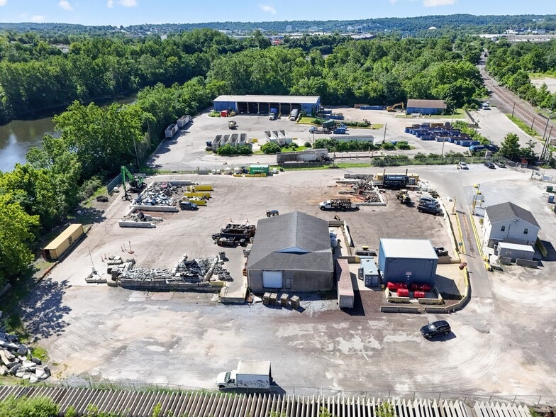 More Photos Of 358 River Rd, Bridgeport Land For Sale