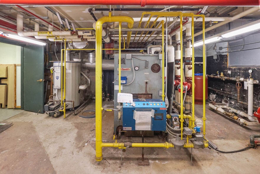 More Photos Of 651 Norwich Rd, Plainfield Schools For Sale