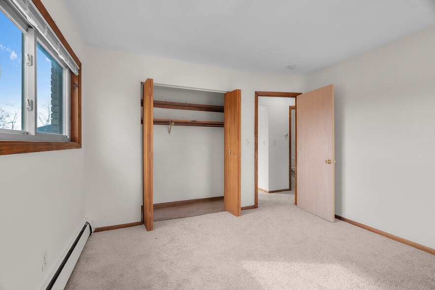 More Photos Of 1010 Lafond Ave, Saint Paul Apartments For Sale
