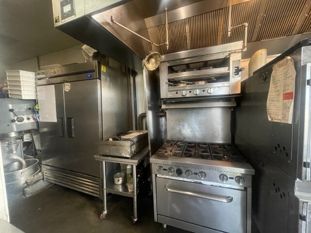 More Photos Of 11955 W Washington Blvd, Los Angeles Apartments For Lease