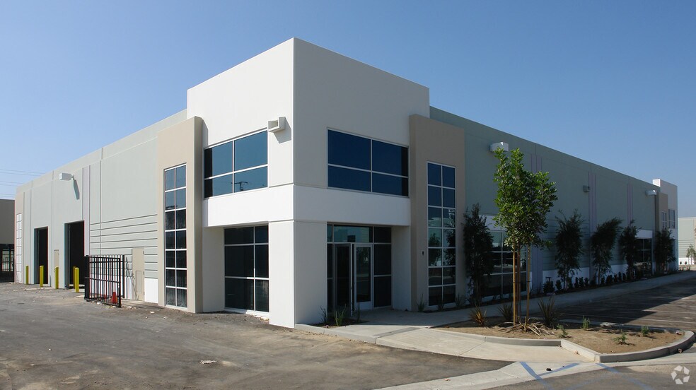 Primary Photo Of 10258-10262 Birtcher Dr, Jurupa Vly, Jurupa Valley Warehouse For Sale