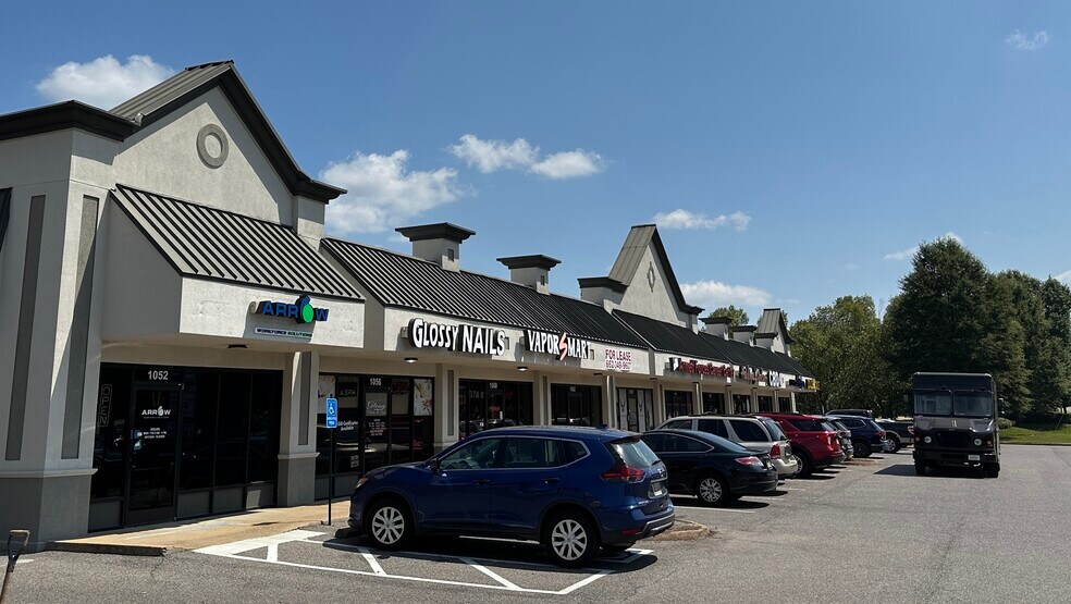 Primary Photo Of 1052-1092 Goodman Rd E, Southaven Unknown For Lease