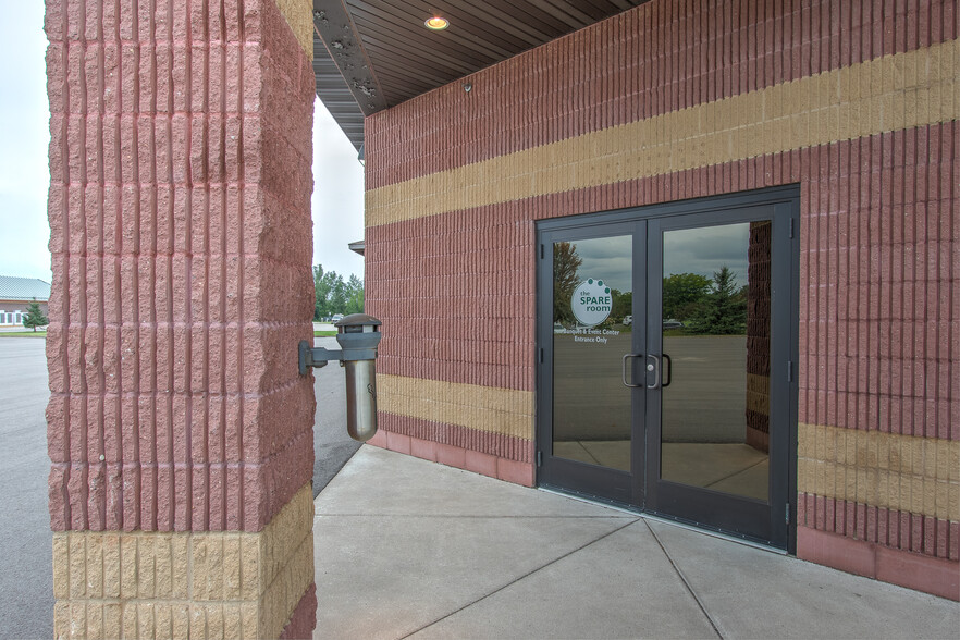 More Photos Of 1270 W 3rd St, Rush City Bowling Alley For Sale