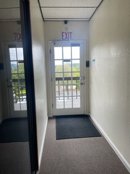 More Photos Of 15750 Winchester Blvd, Los Gatos Office For Lease