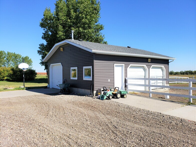 More Photos Of 272210 Rge Rd 291 NE, Airdrie Land For Sale