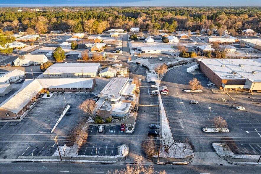 More Photos Of 3044 Sunset Ave, Rocky Mount Freestanding For Sale