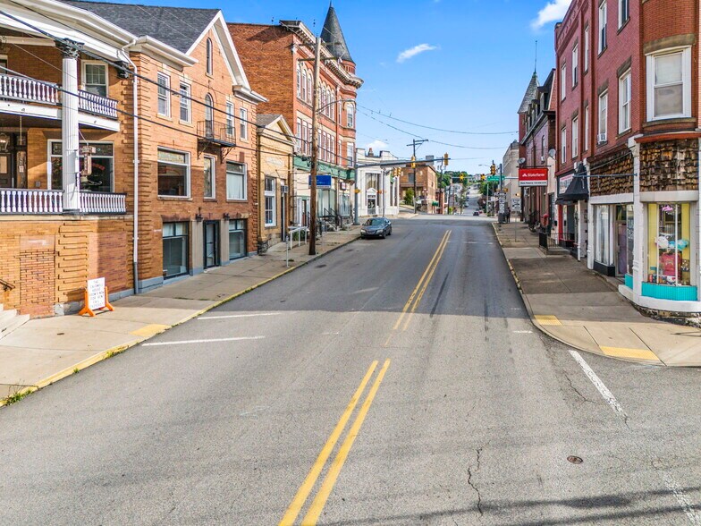 More Photos Of 105 S McDonald St, Mc Donald Office Residential For Sale