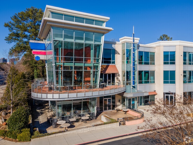 More Photos Of 1150 Hammond Dr, Atlanta Unknown For Lease