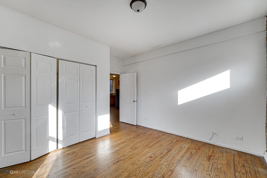 More Photos Of 6153 S Vernon Ave, Chicago Apartments For Sale