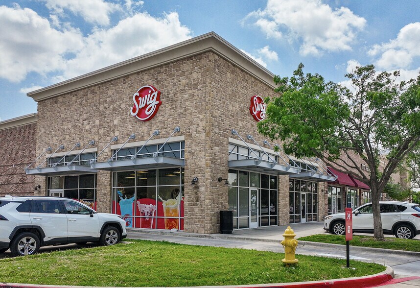 More Photos Of 760 N Denton Tap Rd, Coppell General Retail For Lease
