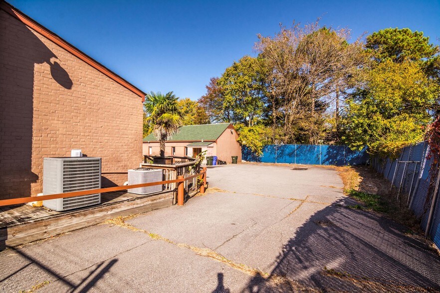 More Photos Of 6024 E Virginia Beach Blvd, Norfolk Office For Sale