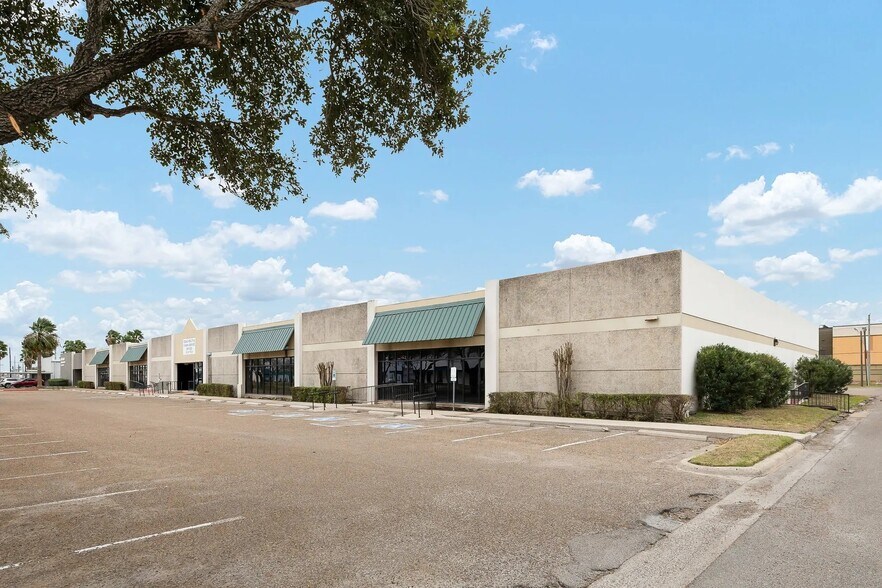 Primary Photo Of 1503 W Polk Ave, Pharr Office For Sale