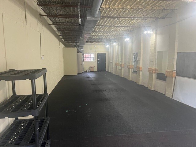 More Photos Of 1825 Bigley Ave, Charleston General Retail For Sale