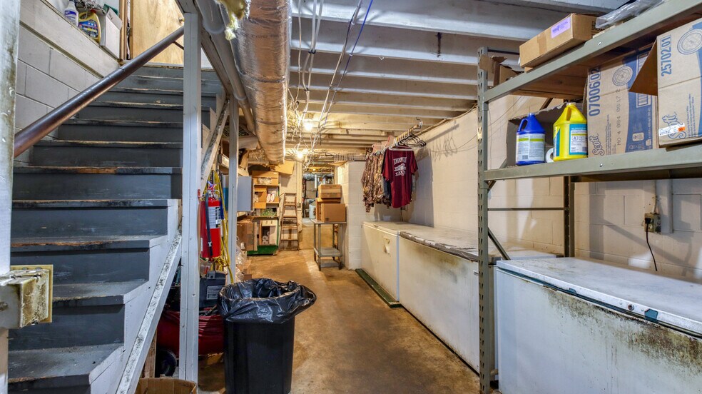 More Photos Of 8114 35th St, Colfax Restaurant For Sale