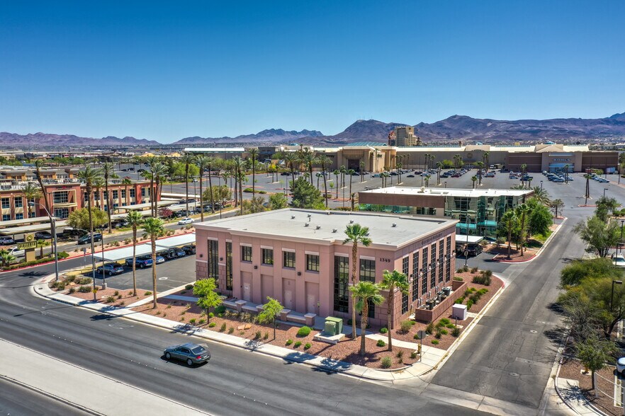 More Photos Of 1349 Galleria Dr, Henderson Office Residential For Lease