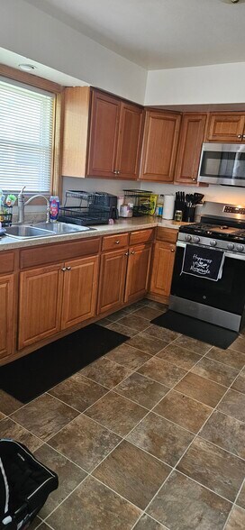 More Photos Of 4162 Adair Ave N, Minneapolis Multifamily For Sale
