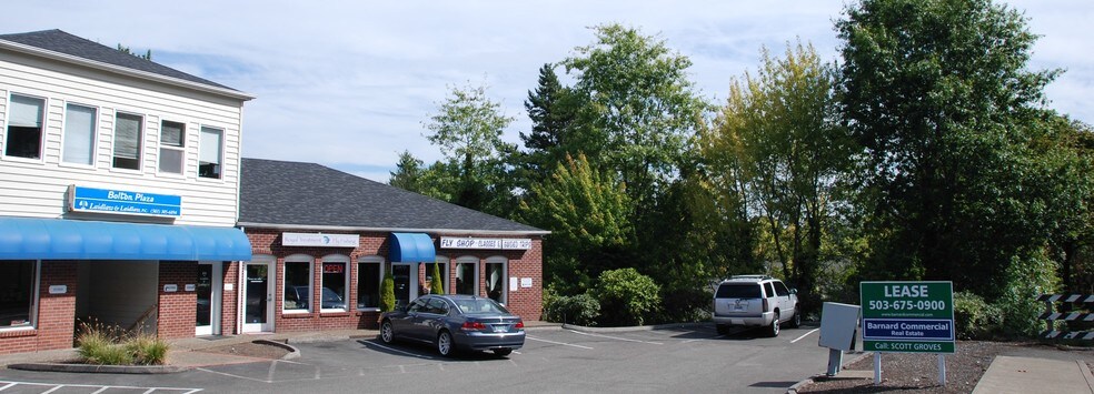 More Photos Of 21550-21590 Willamette Dr, West Linn Office For Lease