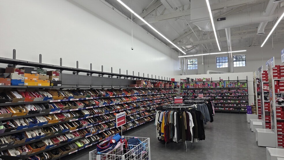 More Photos Of 6607 S Atlantic Ave, Bell Storefront For Sale