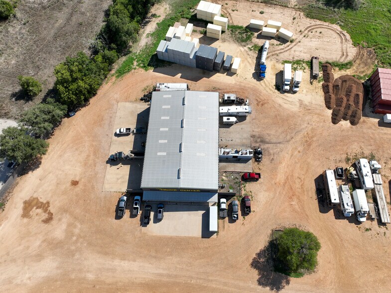 More Photos Of 3625 Highway 290 W, Brenham Warehouse For Sale