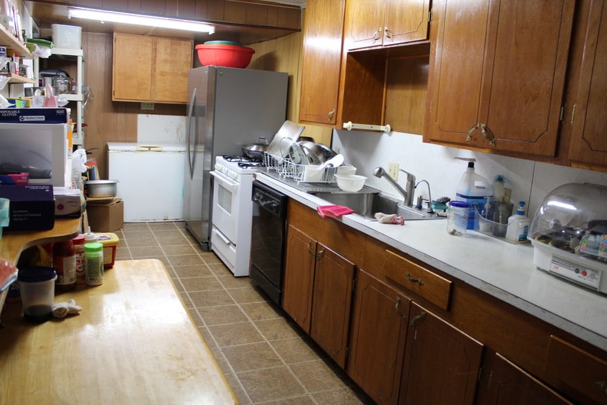 More Photos Of 308 Preston Ave, Pasadena Religious Facility For Sale