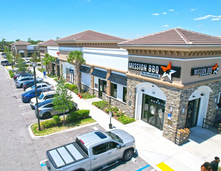 More Photos Of 11925 Southern Blvd, Royal Palm Beach Freestanding For Lease