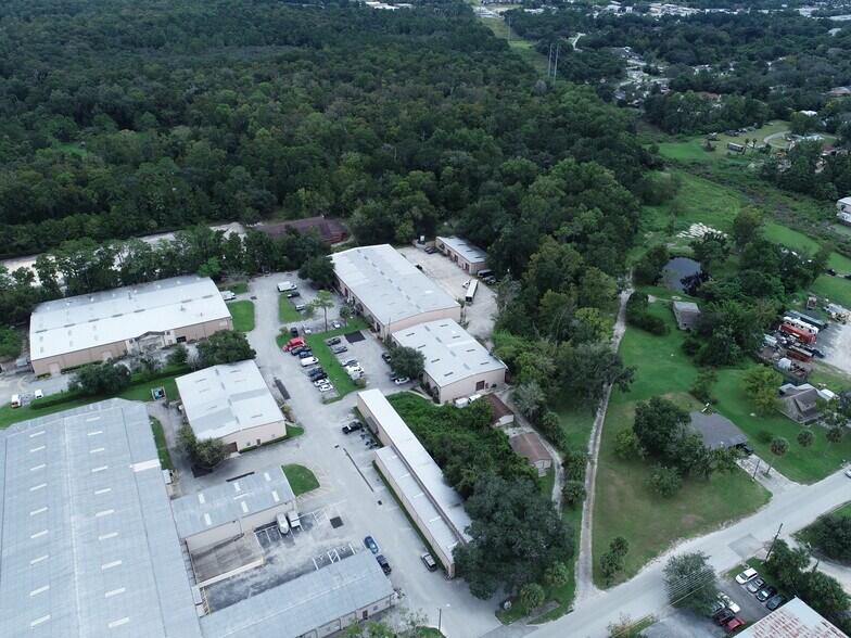 More Photos Of 1735 Timocuan Way, Longwood Apartments For Sale