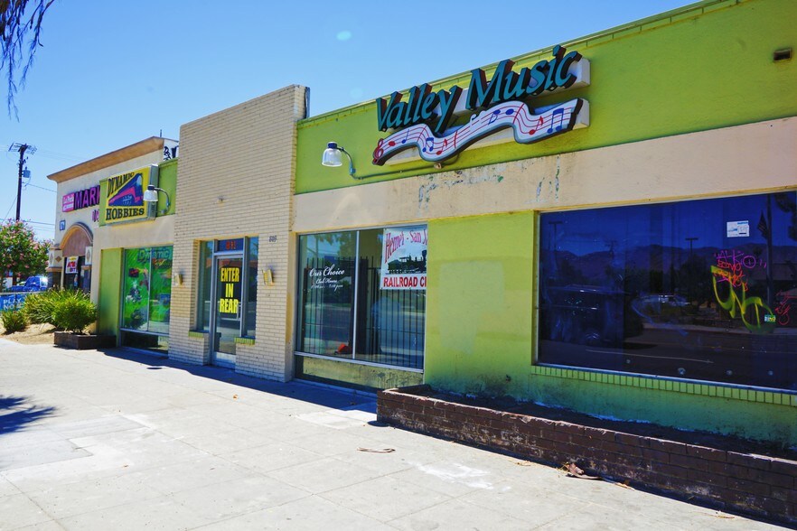 More Photos Of 811 E Florida Ave, Hemet Storefront For Sale