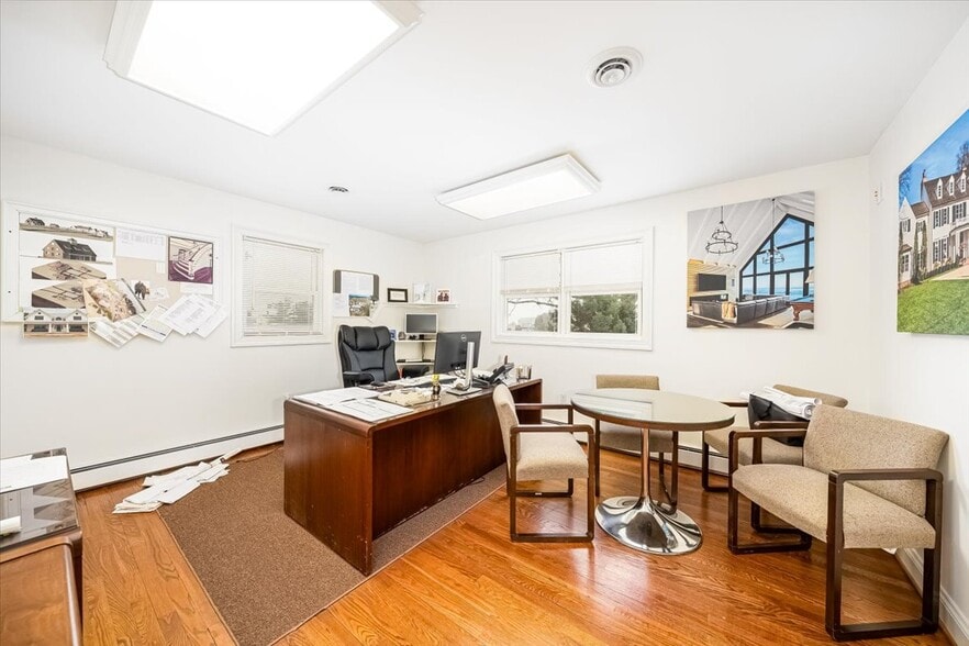 More Photos Of 611 Nursery Rd, Westminster Office For Sale