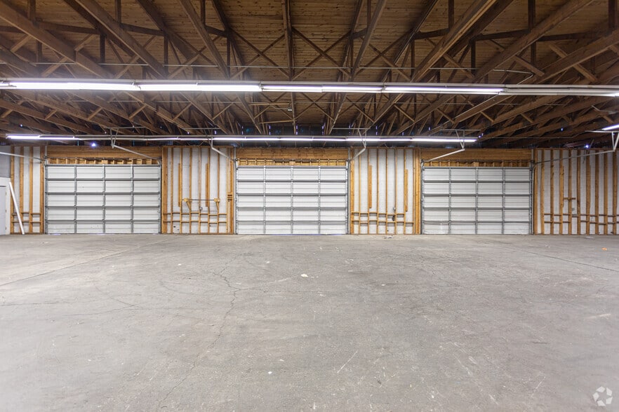 More Photos Of 1876 W Fortune Rd, Salt Lake City Manufacturing For Sale
